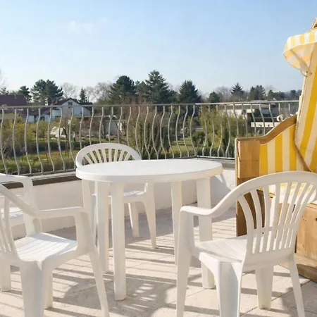 Haus Düne 5 Wohnnug 4 *